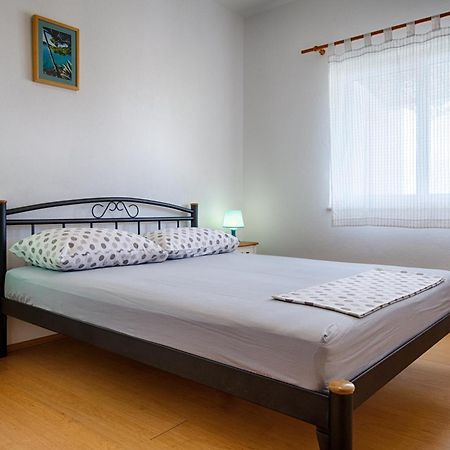 Apartments Zambarlin Komiža Zewnętrze zdjęcie