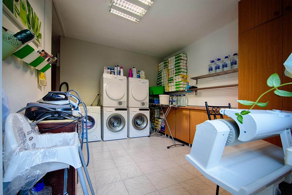 Apartments Zambarlin Komiža Pokój zdjęcie