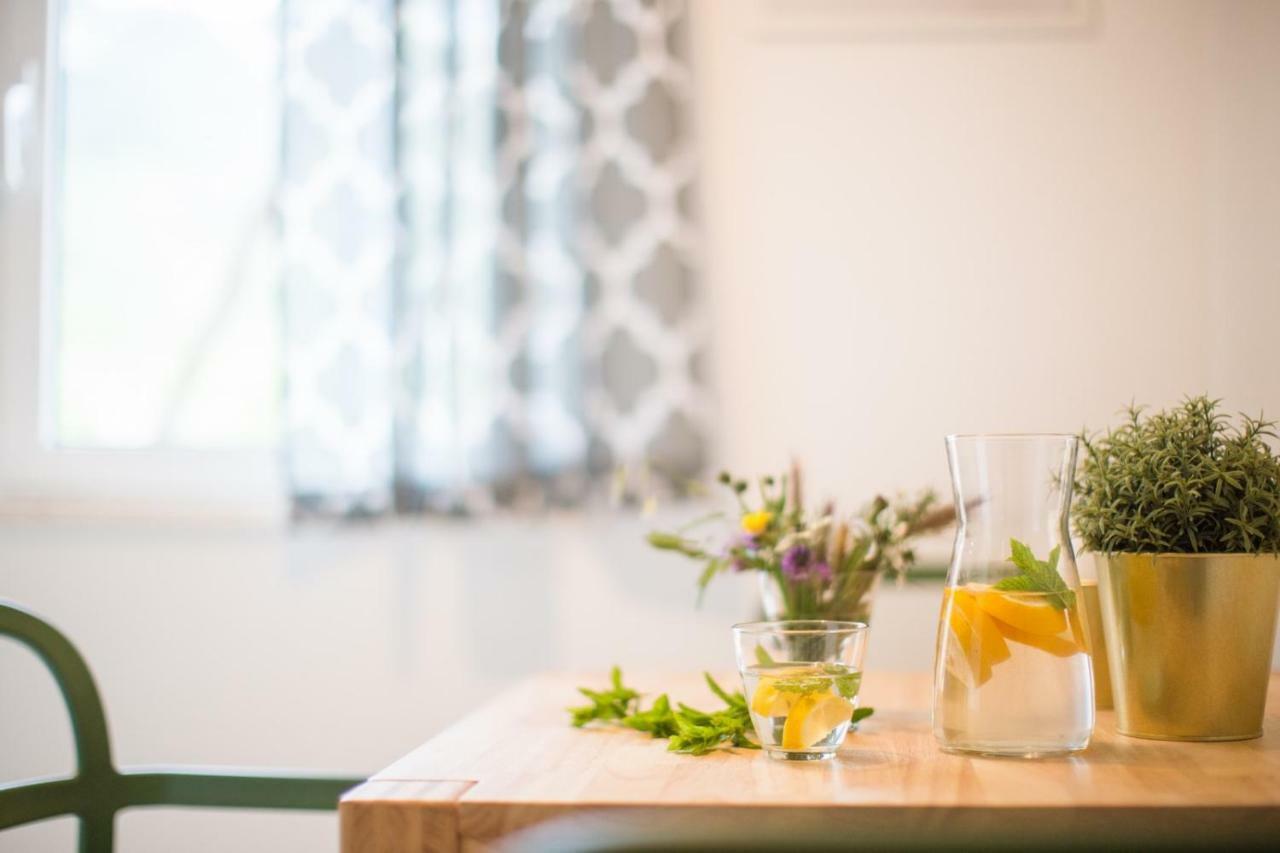 Apartments Zambarlin Komiža Zewnętrze zdjęcie