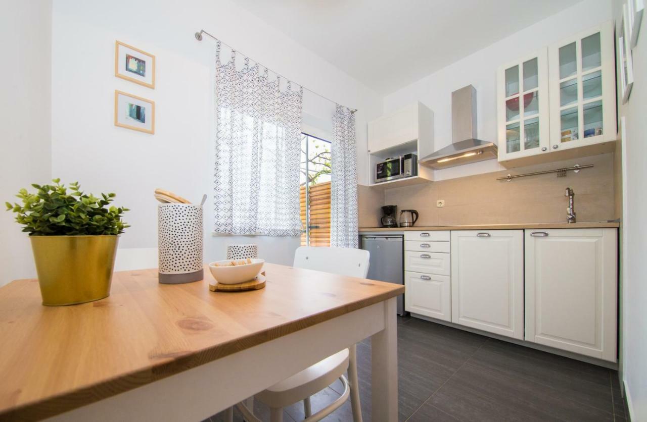 Apartments Zambarlin Komiža Zewnętrze zdjęcie
