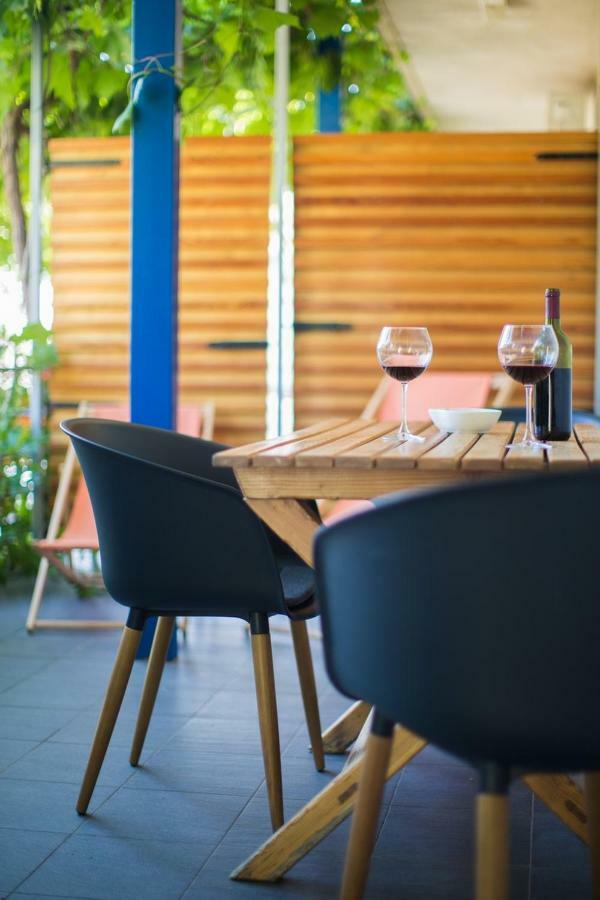 Apartments Zambarlin Komiža Zewnętrze zdjęcie